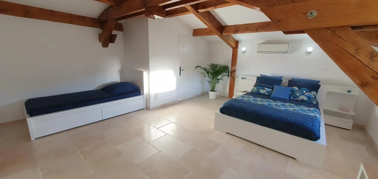 Maison calme et rénovée Oléa Provence, idéale pour passer des vacances dans le Sud Saint-Cannat